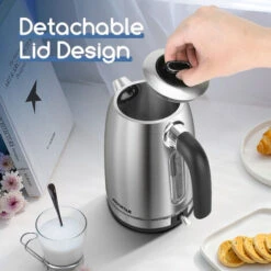 Aigostar Frey - Bollitore Elettrico In Acciaio Inossidabile Da 1,7 Litri. Bollitore Da 2200W Con Luce LED Blu. Filtro Anticalcare, ,Spegnimento Automatico, Protezione Boil-dry,BPA Assente,inox. 8 Aigostar Frey - Bollitore Elettrico In Acciaio Inossidabile Da 1,7 Litri. Bollitore Da 2200W Con Luce LED Blu. Filtro Anticalcare, ,Spegnimento Automatico, Protezione Boil-dry,BPA Assente,inox. -Piccoli Elettrodomestici Negozio 72603499 4